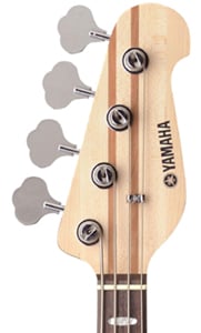 Yamaha BB424 Bass Guitar Headstock