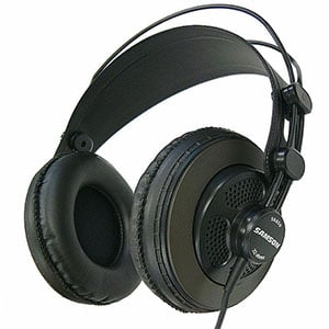 Samson SR850 Review – An Affordable Way to Enjoy Accurate Audio